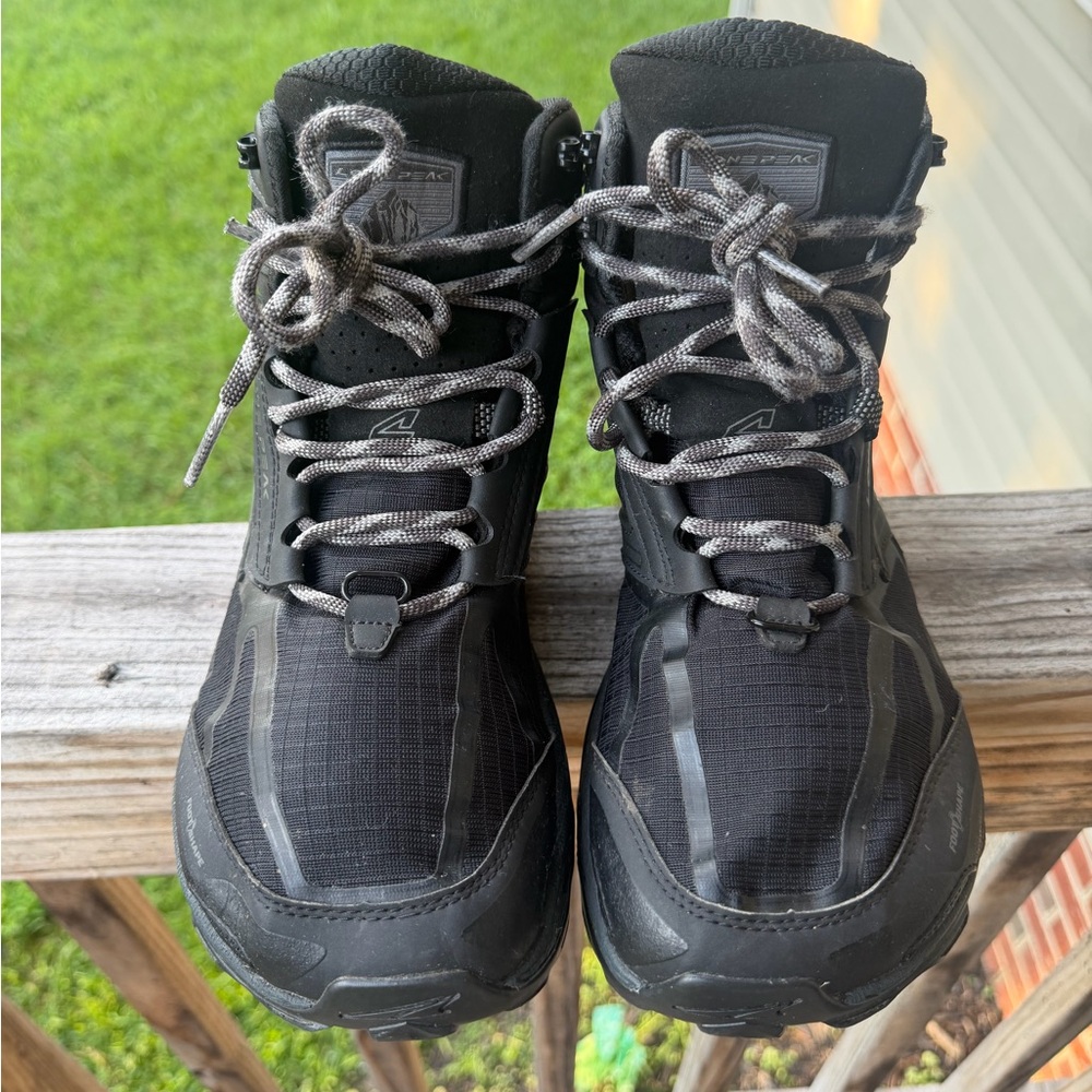 Men's Altra Lone Peak V Flex Mid size 11